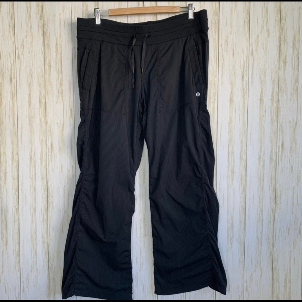 Lululemon Dance Studio Pants unlined Size L 10-12